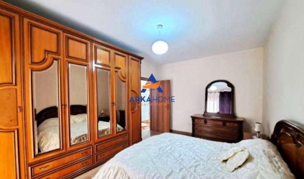 APPARTAMENTO IN AFFITTO 2+1+BALCONE "VIA KAVAJA, COMPLESSO KONDOR" 75.000 LEKE