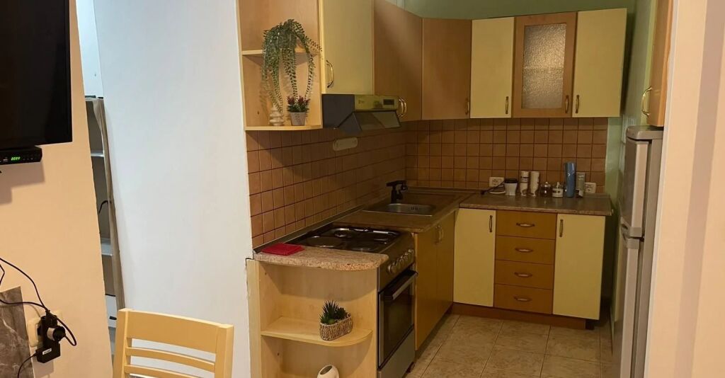 APPARTAMENTO 1+1 50.000 LEKE MYSLYM SHYRI