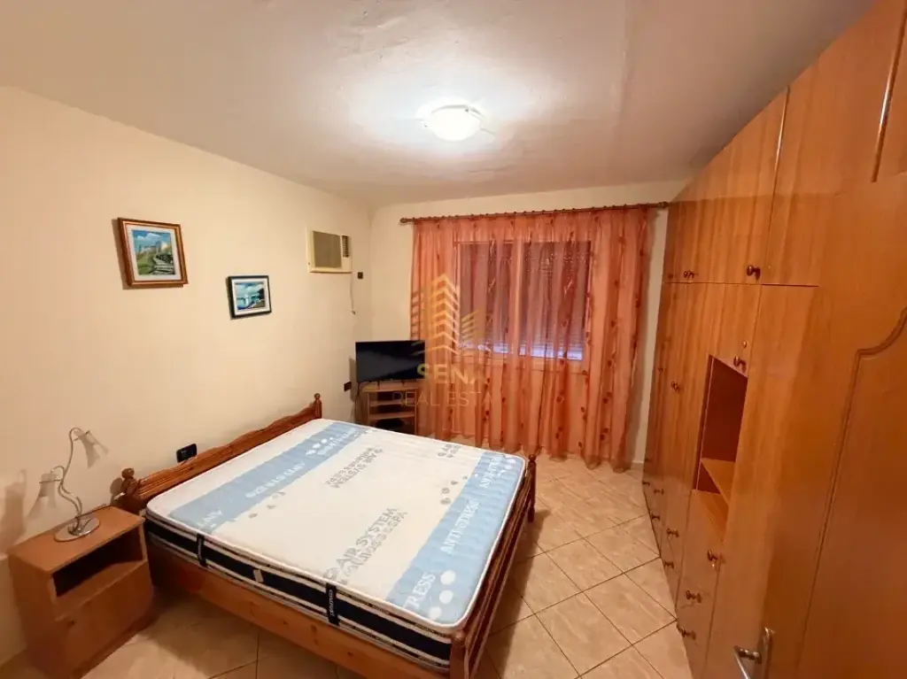 Qira, Apartament, 2+1+blk, Porcelan, 550 Euro/Muaj