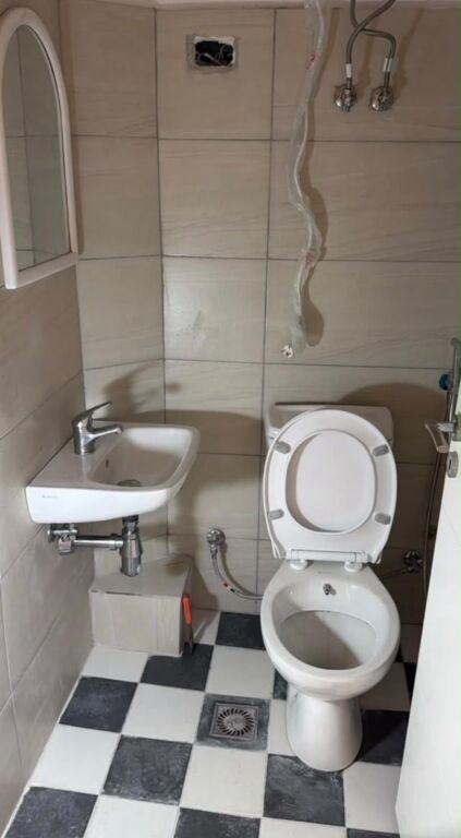 Premises for rent Dibra Street !