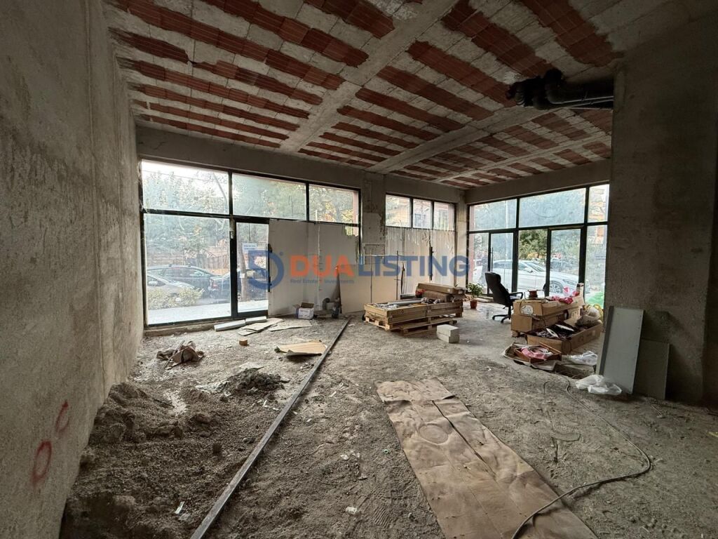 SUPER COMMERCIAL SPACE FOR RENT | KAVAJËS STREET