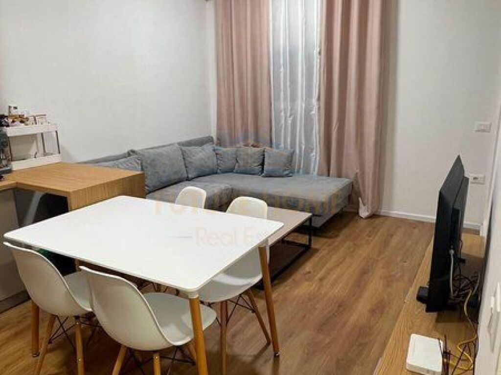 Shitet, Apartament 1+1, Ali Demi, Tiranë
