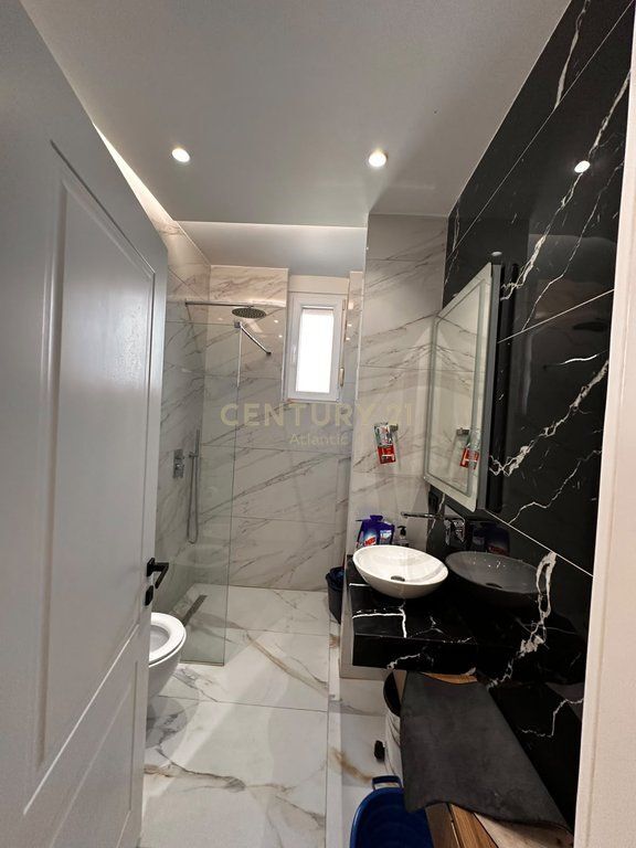 APARTAMENT 2+2 PËR SHITJE NË KAVAJË