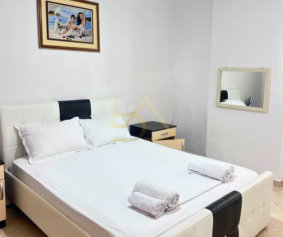 VENDESI APPARTAMENTO 1+1 – SARANDA, VICINO ALL'HOTEL BLUE SKY