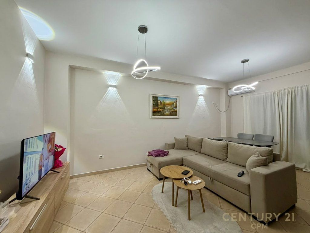 APARTAMENT 2+1 PER SHITJE NE DON BOSKO!