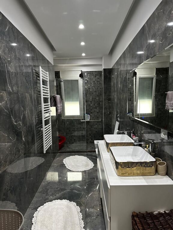Apartment 2+1 for rent at Liqeni Thate