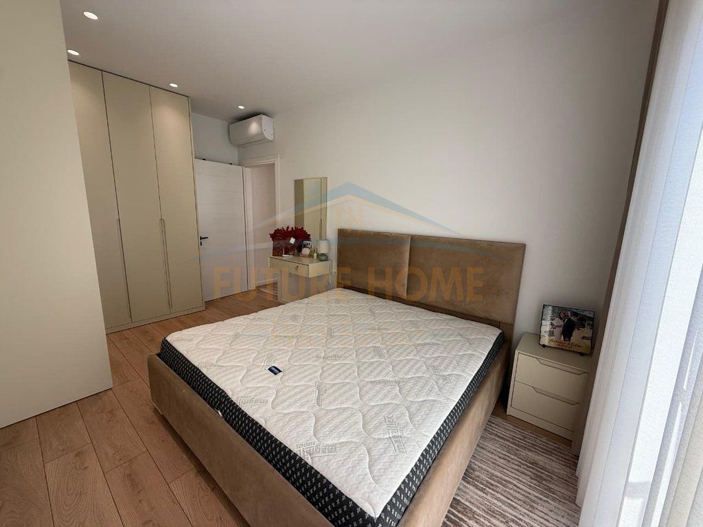 Qera, Apartament 2+1, Selite, Tiranë
