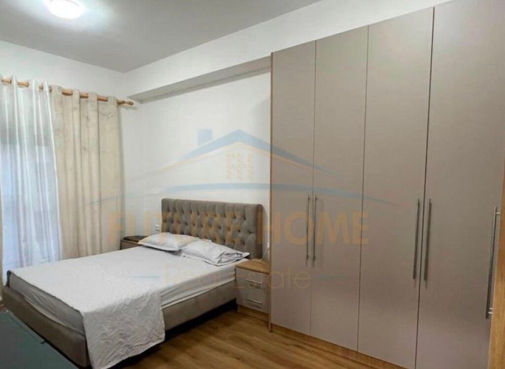 Shitet, Apartament 1+1, Ali Demi, Tiranë