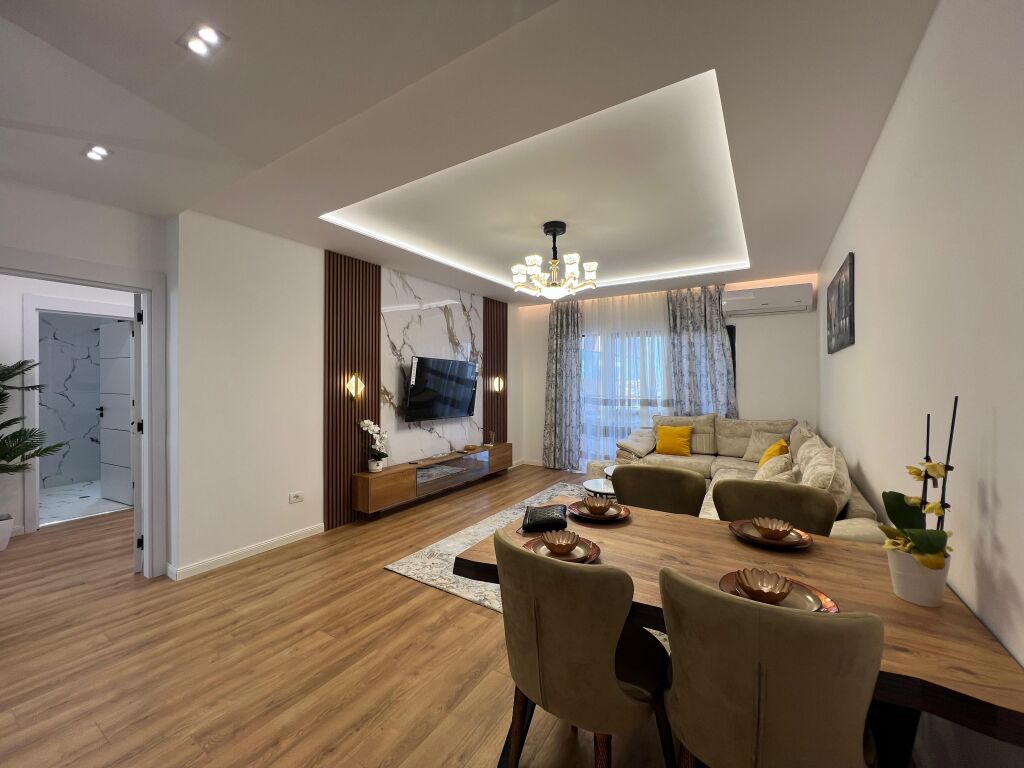 Shitet Apartament 2+1+2 📍 Pallati me Shigjeta, Rruga e Kavajës