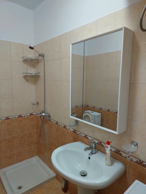 Apartament 1+1 me qira prane Deljijorgjit