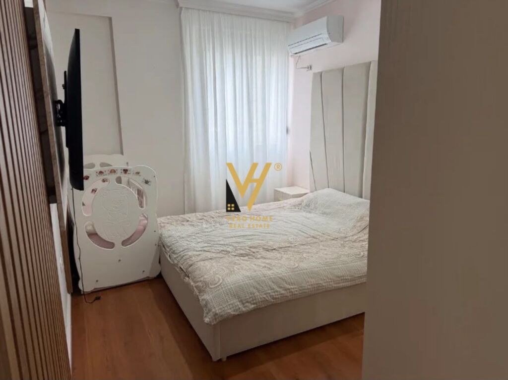 JEPET APARTAMENT 2+1+2+BLK ME QERA TE LIQENI THATE 75.000 LEKE