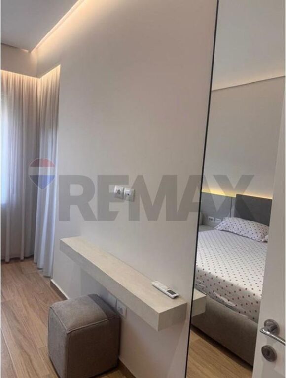 Apartament - Për Qira - Tirana Golden Park, Tiranë