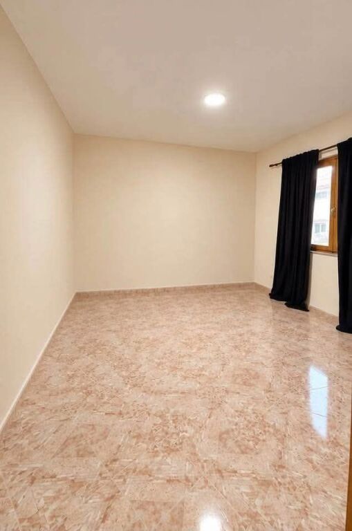 JEPET ME QIRA SHTEPI 3-KATËSHE – KINOSTUDIO, TIRANË