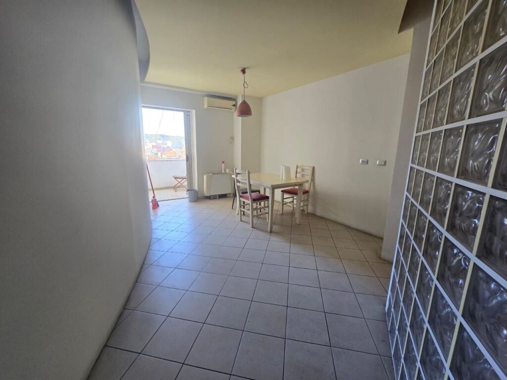 Shitje | Apartament 3 + 1 | | 350000 €