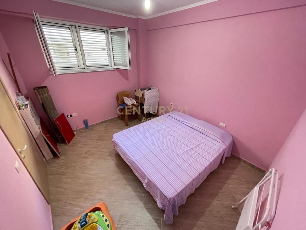 FOR RENT, APARTMENT 2+1+2 with 2 PARKING SPOTS at VILAT GJERMANE