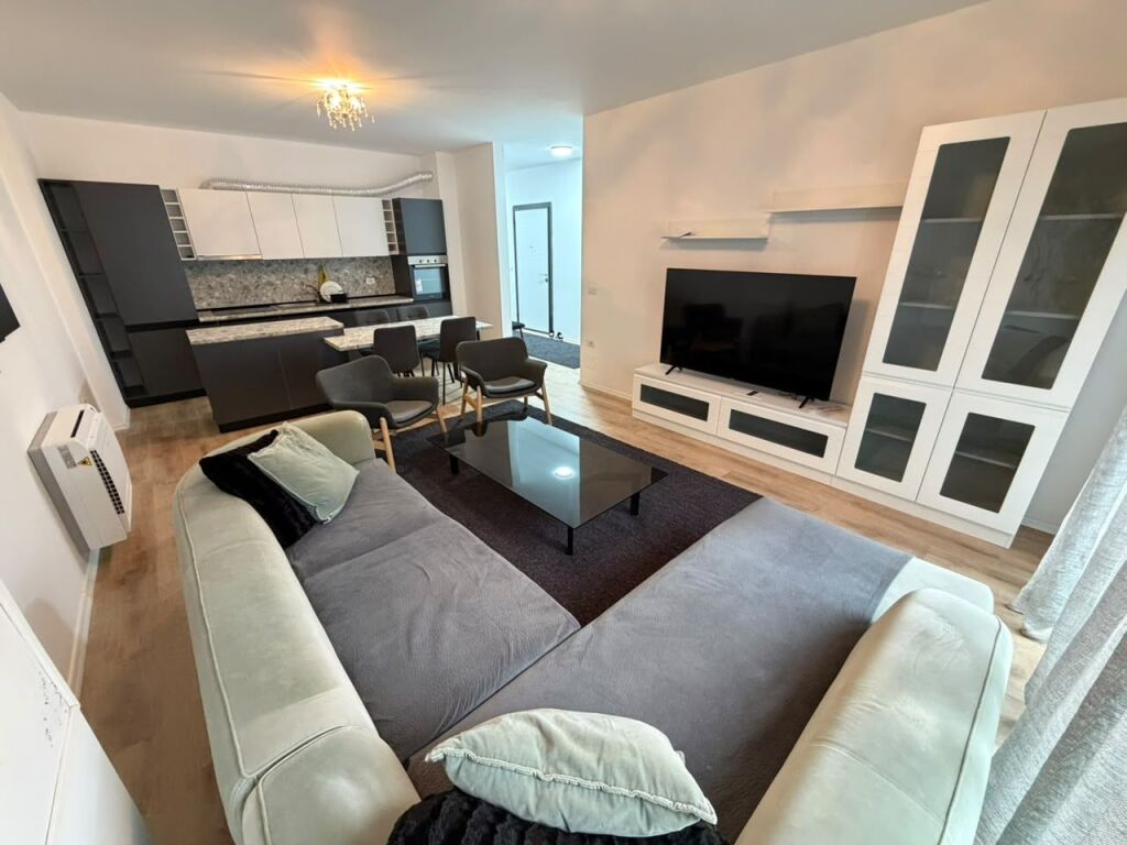 Jepet me qera super apartament 2+1+2+ 🅿️