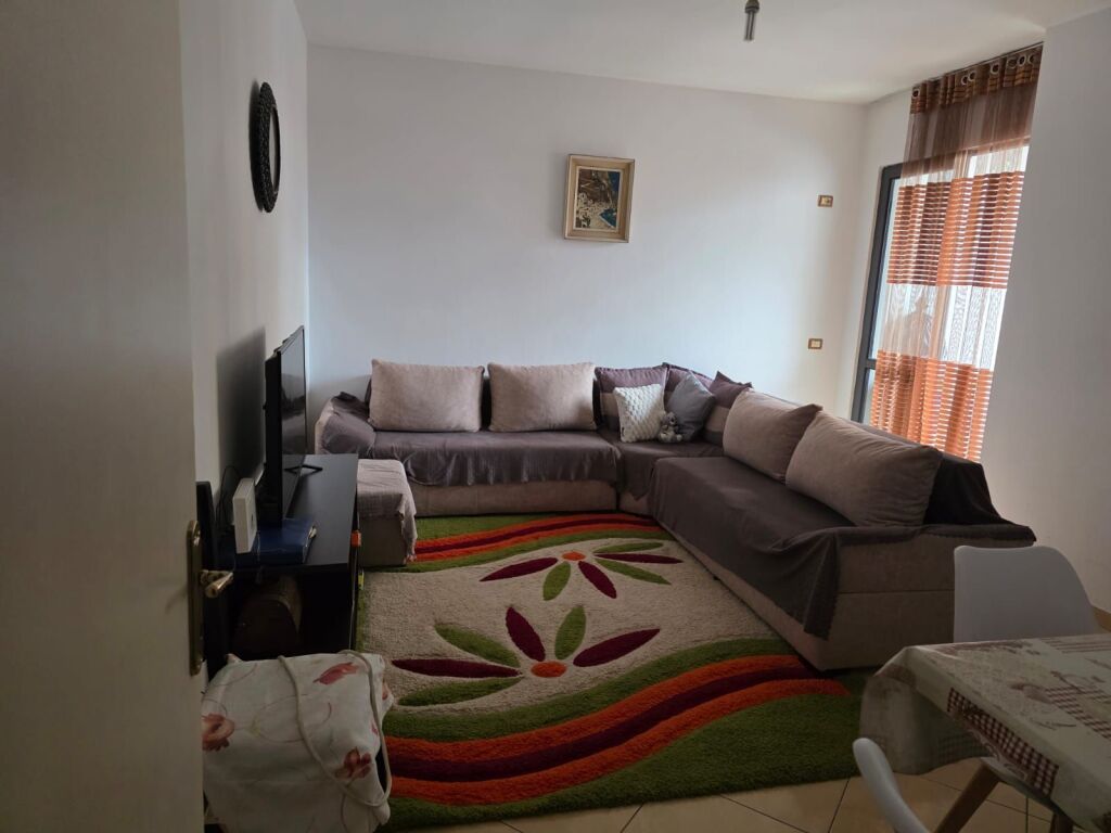 Affitto | Apartament 2 + 1 | Astir | 380 €/mese