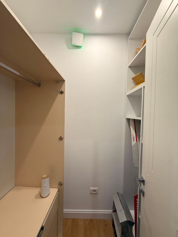Apartament 1+1 per qera Rruga e Kosovarve !