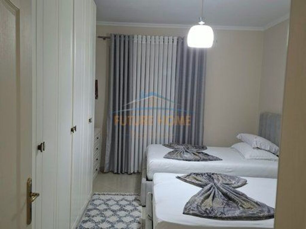 Shitet, Apartament 2+1, Yzberisht, Tiranë