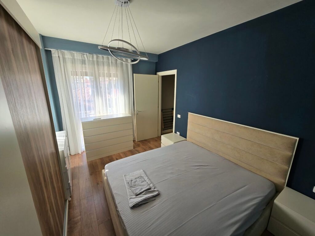 Super Apartament me qera tek Stacioni Trenit/FSHN