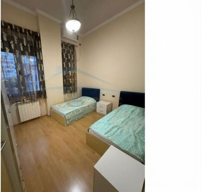 Rent, Apartment 2+1+2, Pazari i Ri.