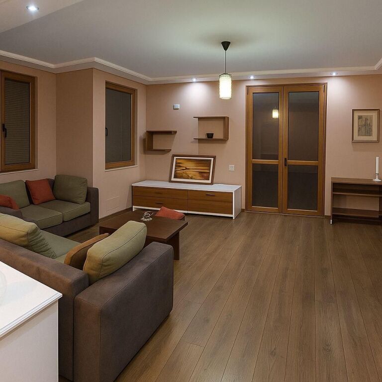 Shitet ose jepet me qera apartament 3+1+2 pamje ballore deti