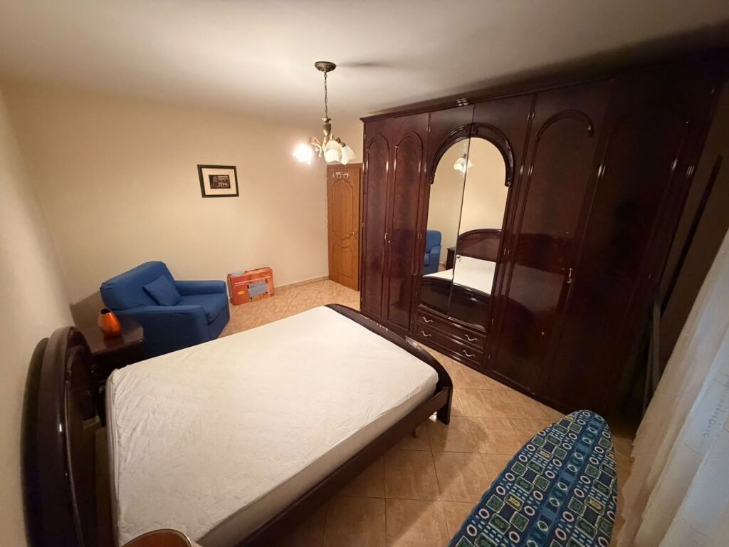 Tirane, jap me qera apartament 2+1+Aneks+Ballkon Kati 5, 73.1 m² 550 € (Mbrapa UET, Porcelani)

