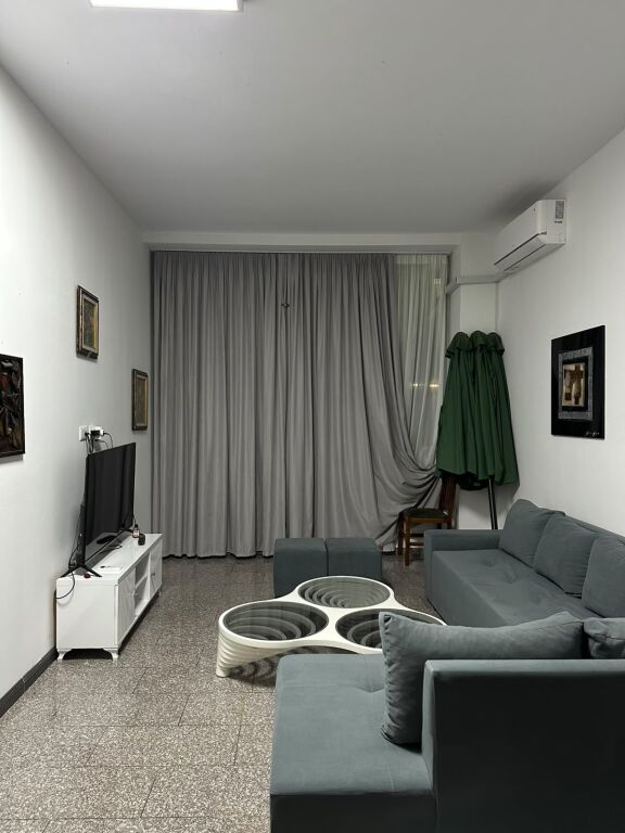 Don Bosko, appartamento 2+1 in affitto.