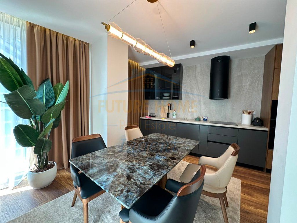 Qera, Apartament 3+1+2 Poste parkimi, Lake View Residence, Tirane.