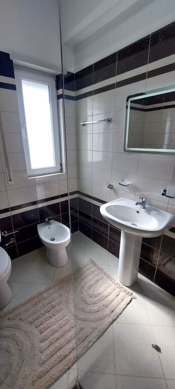 APARTAMENT 1+1 ME QERA – UJI I FTOHTË, VLORË