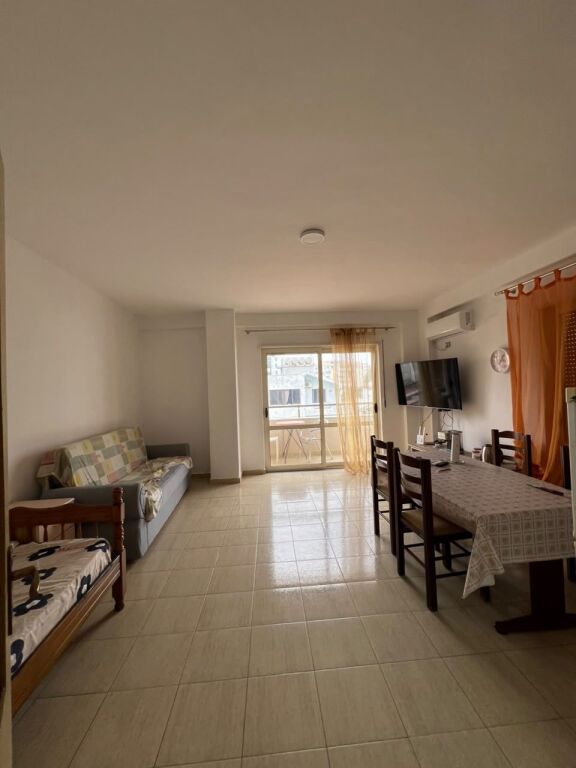 APARTAMENT 1+1 ME QIRA – ILIRIA PLAZH, DURRËS 🌊