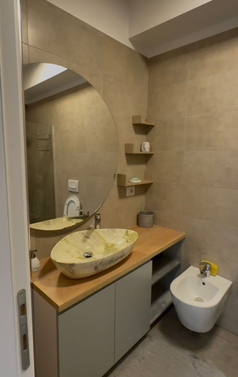 Appartamento 2+1+2 in affitto a Quartum Residence, Via Jordan Misja.