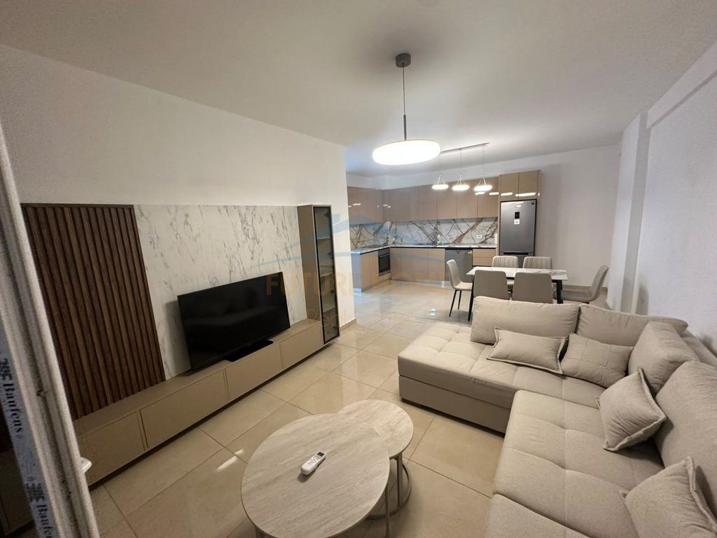 Qera, Apartament 2+1, Shkolla e Bashkuar, Rruga e Dibrës