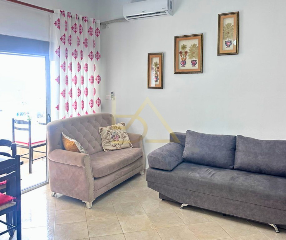 VENDESI APPARTAMENTO 1+1 – SARANDA, VICINO ALL'HOTEL BLUE SKY
