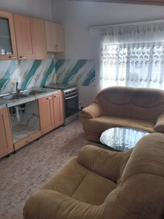 APARTAMENT ME QERA 1+1 SELITE 50.000 LEKE FH-97363
