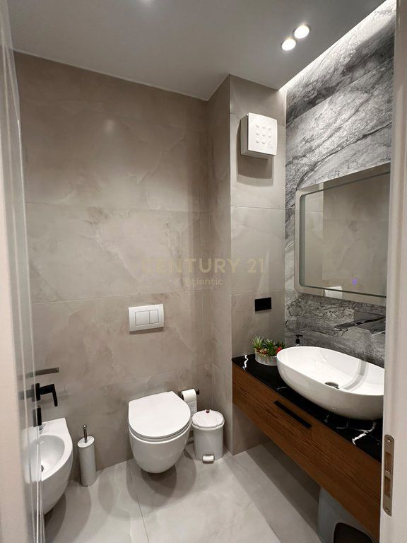 APARTAMENT 2+2 PËR SHITJE NË KAVAJË