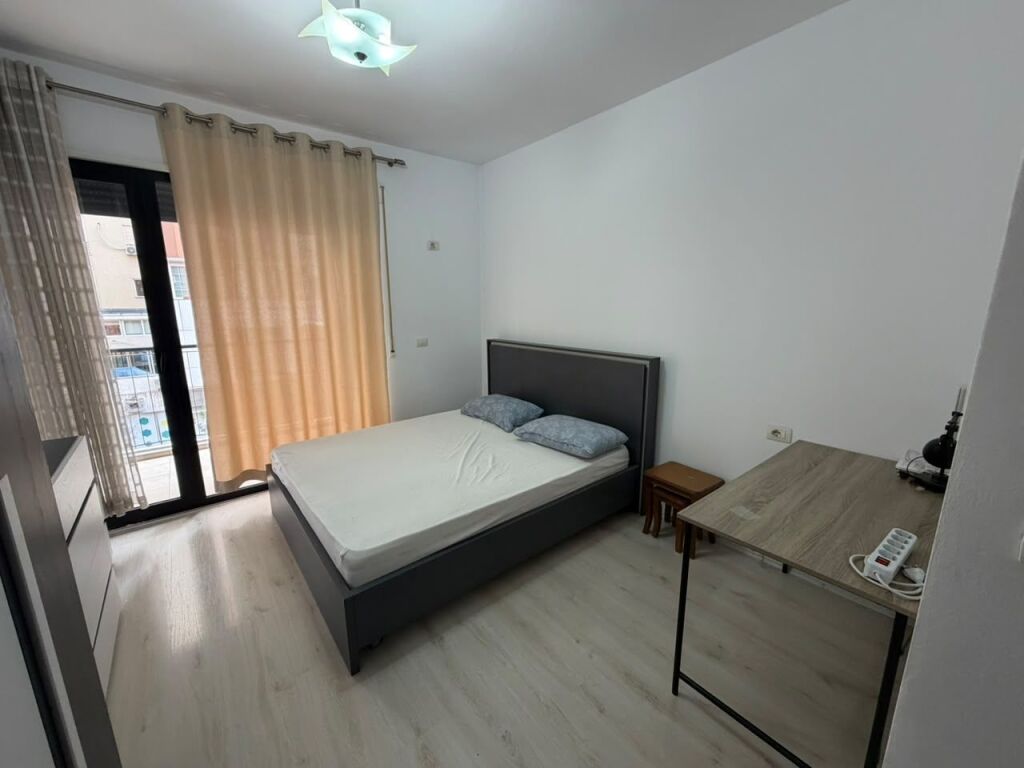 🏡 APARTAMENT 2+1 ME QIRA  📍 Pranë Kompleksit Panorama