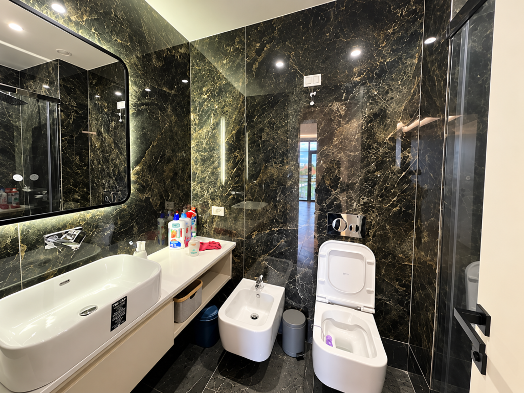 Qera, Apartament 2+1+Post Parkimi, Lake View Residences
