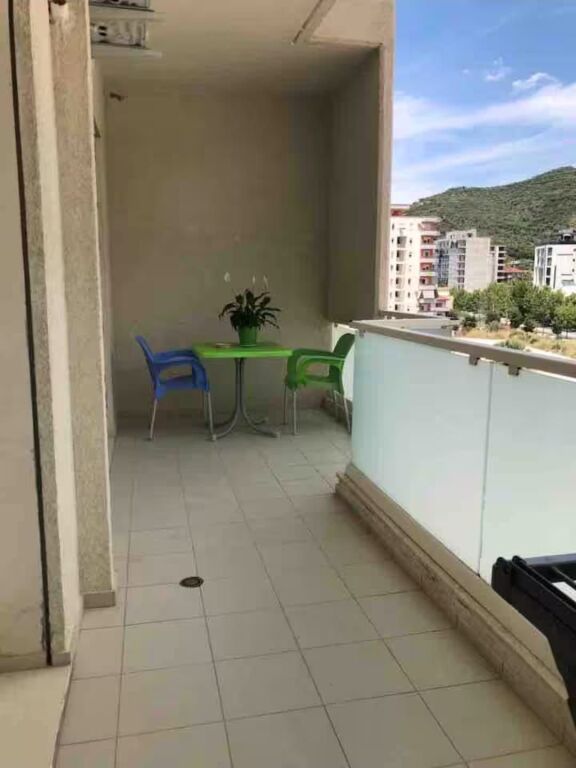 Apartament me qira lungomare Vlora