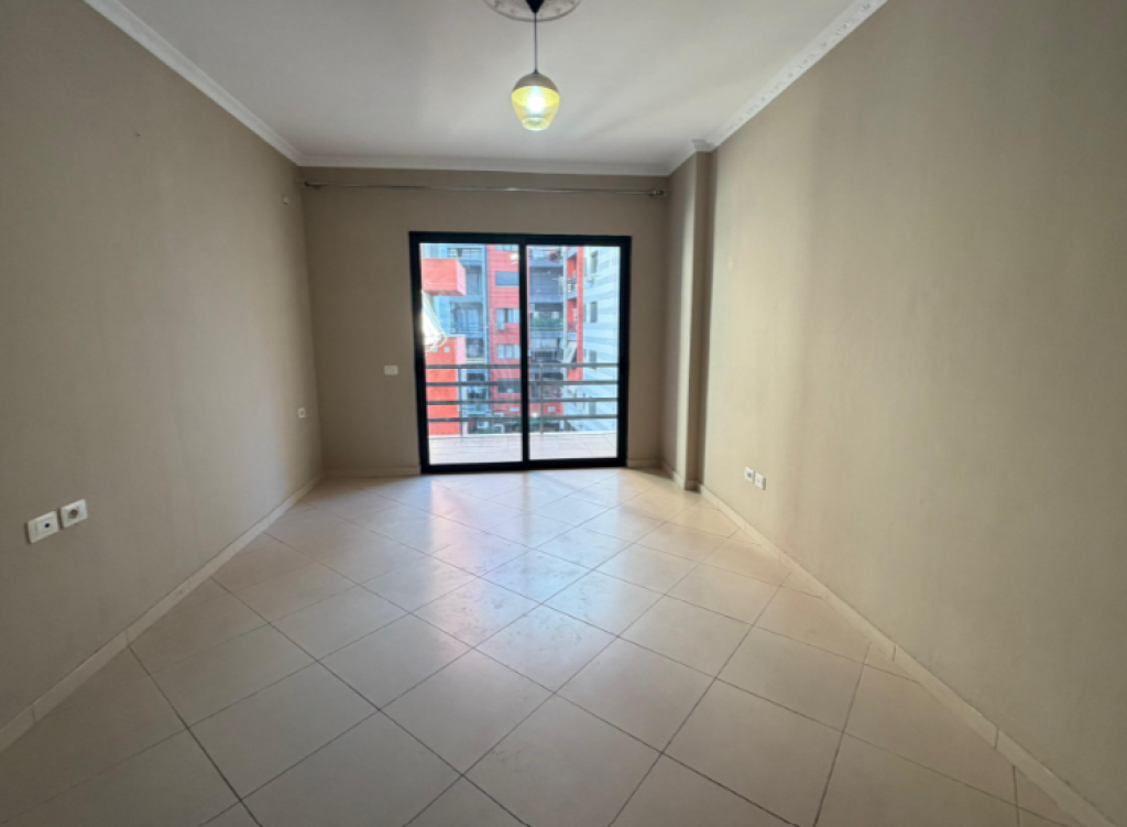 SHITET APARTAMENT 2+1+2 | PALATET ÇABEJ – YZBERISHT