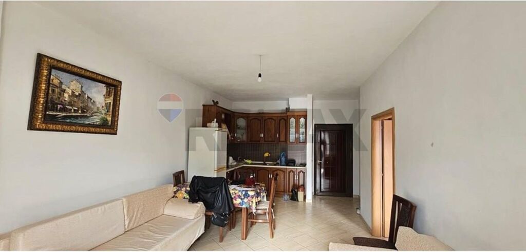 Apartament - Për Qira - Bulevardi Migjeni, Tiranë