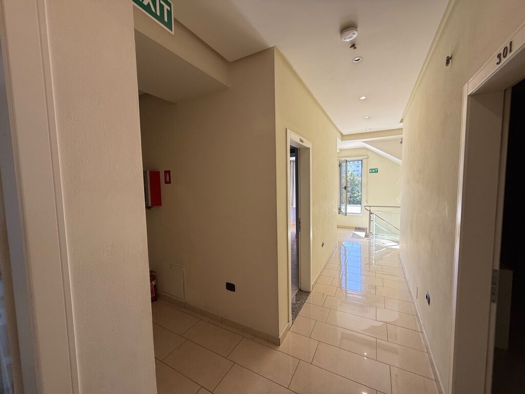 HOTEL IN VENDITA | SELITË