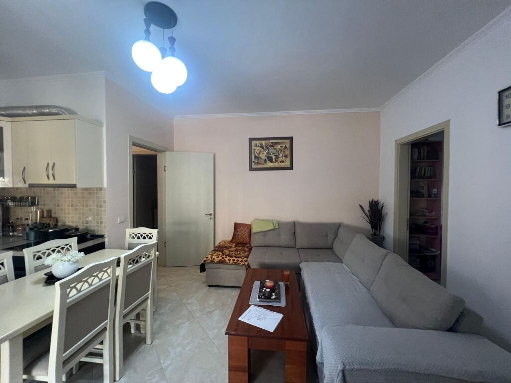 SHITET , APARTAMENT 2+1 📍Rruga Jordan Misja, Pranë Spak