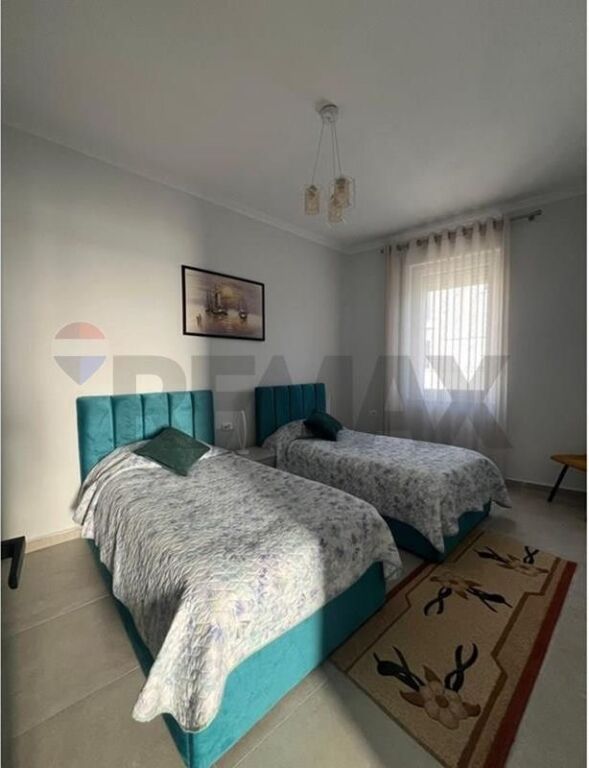 Appartamento - In Affitto - Via Mine Peza, Tirana