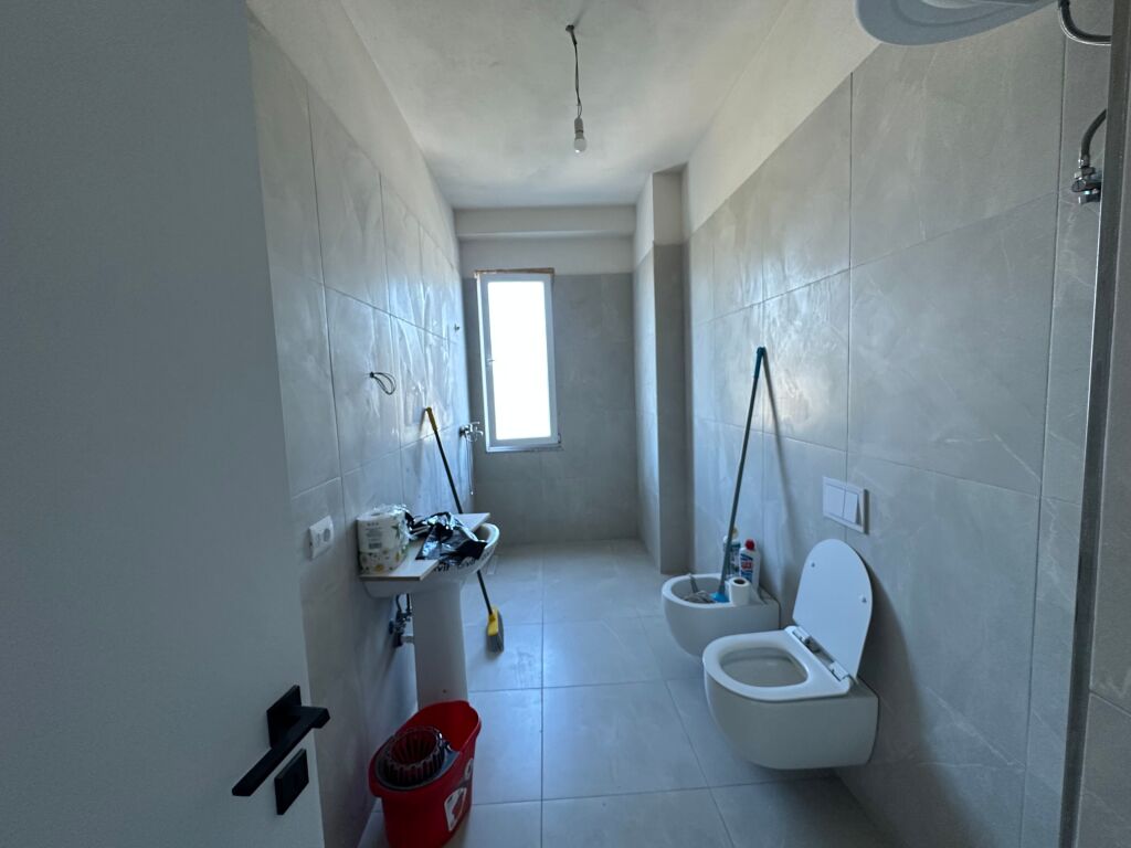 Shitet,Apartament 2+1,Bathore,Tirane