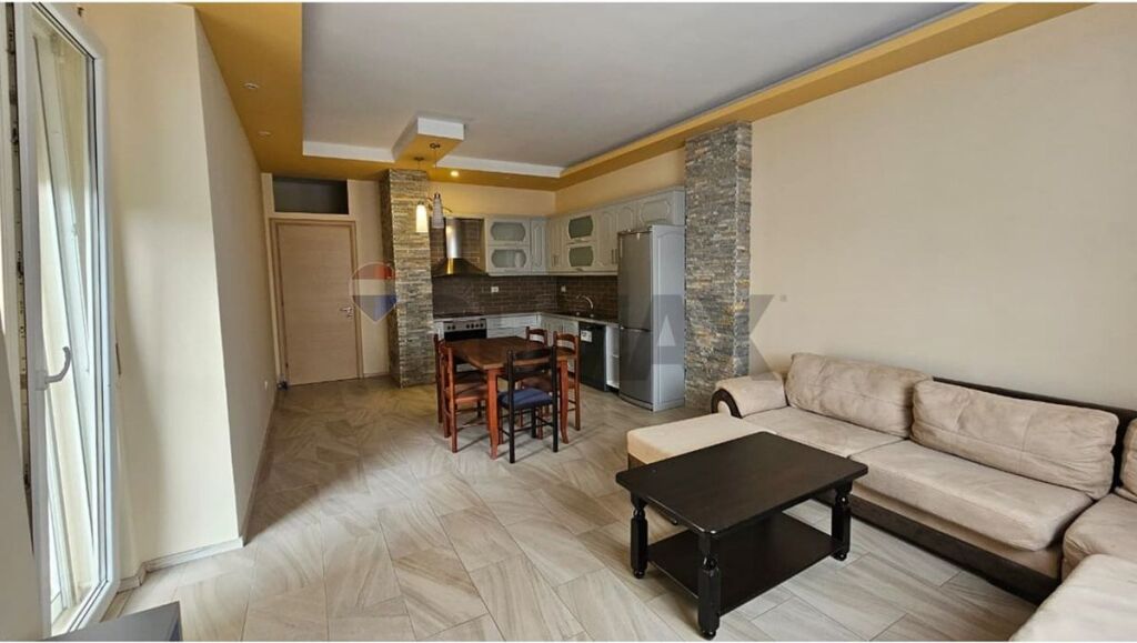 Appartamento - In Affitto - Kodra e Diellit, Tirana