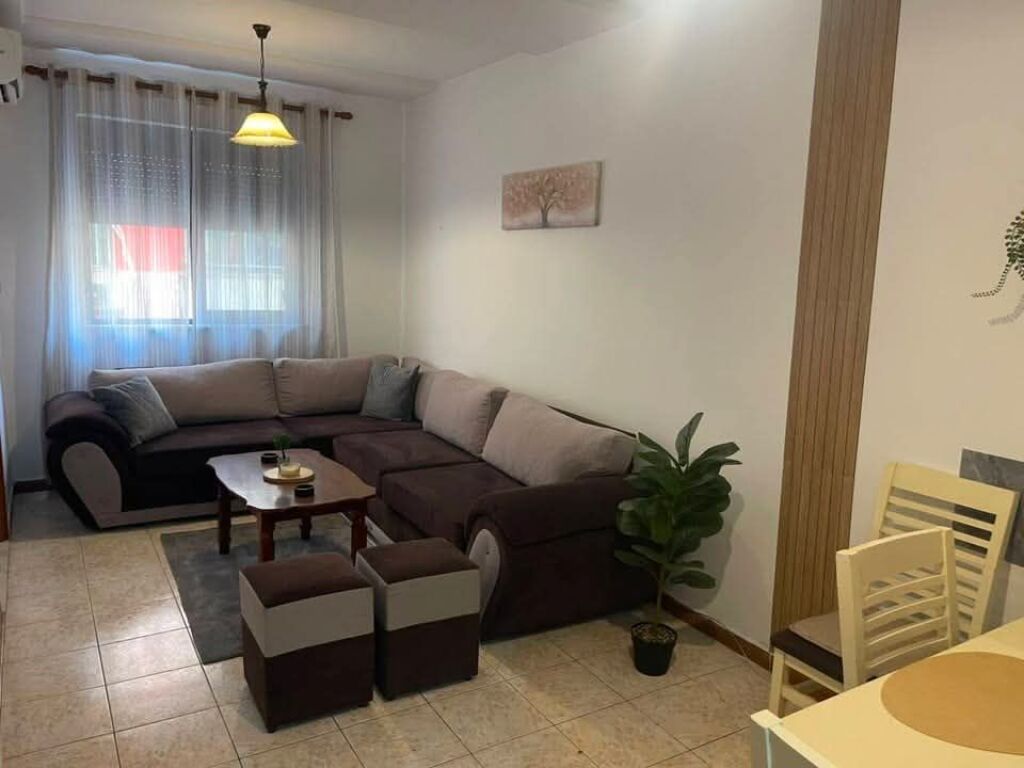 ME QIRA APARTAMENT 1+1 - MYSLYM SHYRI , TIRANE