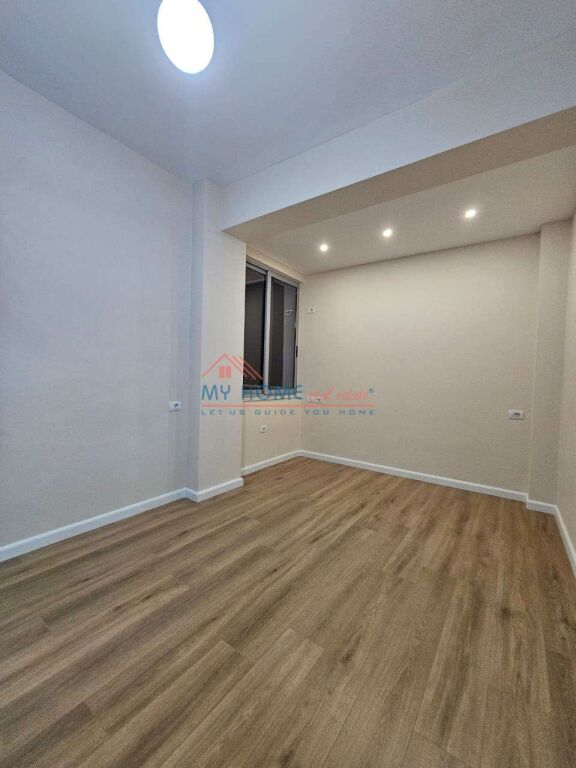 Apartament 1+1 ne shitje te 21 Dhjetori ne Tirane