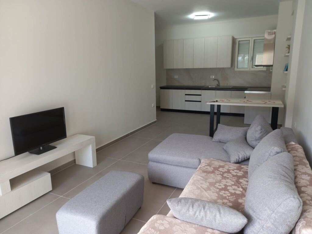 Apartament me qira lungomare Vlora
