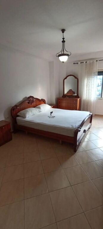 APPARTAMENTO IN AFFITTO 2+1 COMUNE DI PARIGI 65.000 LEKE  FH-97215